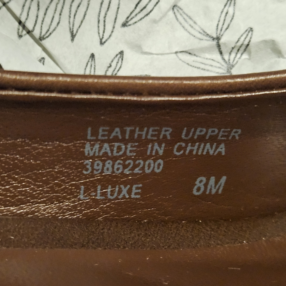 Franco Sarto Brown Leather Round Toe 3 3/4 inch Heels, Size 8M - Picture 8 of 9